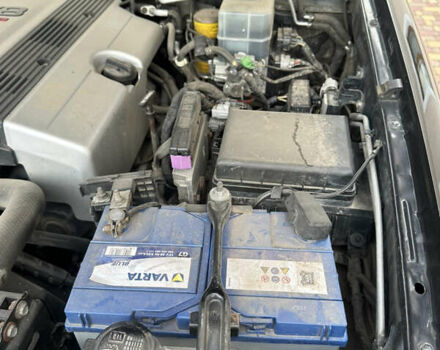 Лексус ЛХ, объемом двигателя 0 л и пробегом 310 тыс. км за 13500 $, фото 6 на Automoto.ua