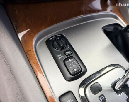 Лексус ЛХ, объемом двигателя 0 л и пробегом 345 тыс. км за 21000 $, фото 23 на Automoto.ua