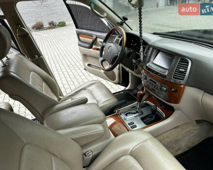 Лексус ЛХ, объемом двигателя 4.7 л и пробегом 326 тыс. км за 17777 $, фото 33 на Automoto.ua