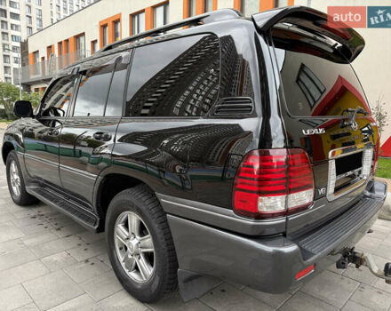 Лексус ЛХ 2006 у Києві на Automoto.ua Лексус ЛХ, об'ємом двигуна 4.67 л та пробігом 216 тис. км за 17999 $, фото 3 на Automoto.ua