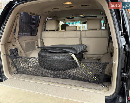 Лексус ЛХ 2006 у Києві на Automoto.ua Лексус ЛХ, об'ємом двигуна 4.67 л та пробігом 216 тис. км за 17999 $, фото 26 на Automoto.ua