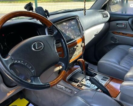 Лексус ЛХ, об'ємом двигуна 0 л та пробігом 228 тис. км за 18700 $, фото 6 на Automoto.ua
