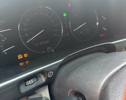 Лексус ЛХ, объемом двигателя 0 л и пробегом 310 тыс. км за 13500 $, фото 13 на Automoto.ua