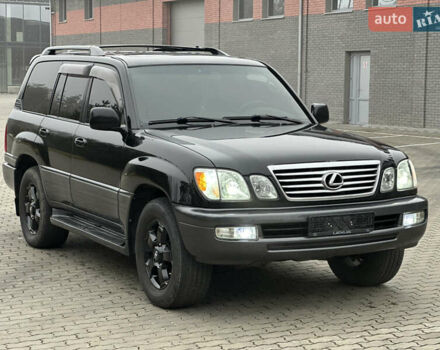 Лексус ЛХ, объемом двигателя 4.7 л и пробегом 326 тыс. км за 17777 $, фото 2 на Automoto.ua
