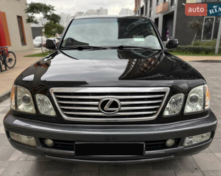 Лексус ЛХ 2006 у Києві на Automoto.ua Лексус ЛХ, об'ємом двигуна 4.67 л та пробігом 216 тис. км за 17999 $, фото 1 на Automoto.ua