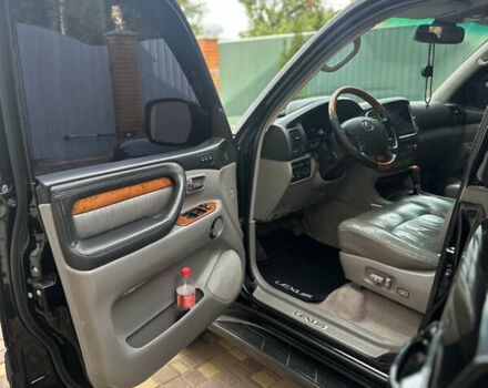 Лексус ЛХ, объемом двигателя 0 л и пробегом 310 тыс. км за 13500 $, фото 20 на Automoto.ua