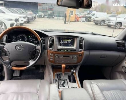 Лексус ЛХ, объемом двигателя 0 л и пробегом 345 тыс. км за 21000 $, фото 21 на Automoto.ua