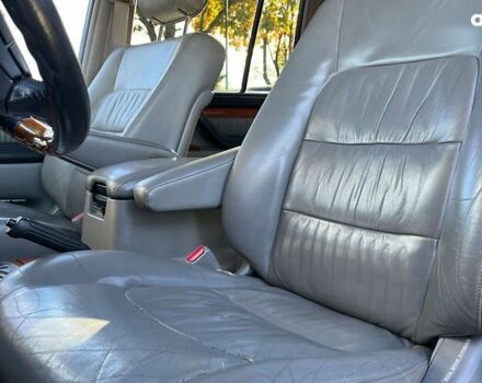 Лексус ЛХ, об'ємом двигуна 0 л та пробігом 228 тис. км за 18700 $, фото 18 на Automoto.ua