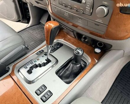 Лексус ЛХ, объемом двигателя 0 л и пробегом 345 тыс. км за 21000 $, фото 28 на Automoto.ua