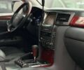 Лексус ЛХ, объемом двигателя 0 л и пробегом 259 тыс. км за 21990 $, фото 11 на Automoto.ua