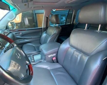 Лексус ЛХ, объемом двигателя 0 л и пробегом 300 тыс. км за 20500 $, фото 17 на Automoto.ua