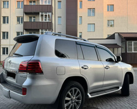 Лексус ЛХ, объемом двигателя 5.66 л и пробегом 250 тыс. км за 20999 $, фото 7 на Automoto.ua