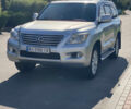Лексус ЛХ, объемом двигателя 5.66 л и пробегом 314 тыс. км за 21000 $, фото 4 на Automoto.ua