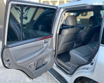 Лексус ЛХ, объемом двигателя 0 л и пробегом 300 тыс. км за 20500 $, фото 27 на Automoto.ua
