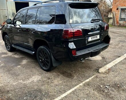 Лексус ЛХ, объемом двигателя 5.7 л и пробегом 300 тыс. км за 24000 $, фото 2 на Automoto.ua