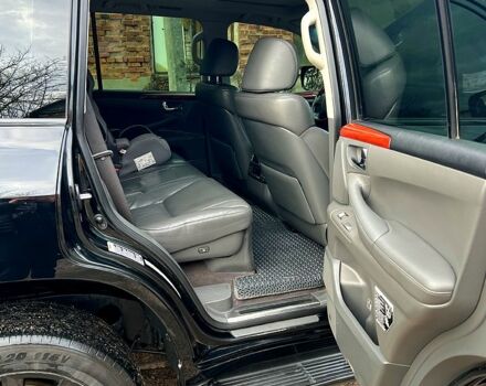 Лексус ЛХ, объемом двигателя 5.7 л и пробегом 300 тыс. км за 24000 $, фото 5 на Automoto.ua