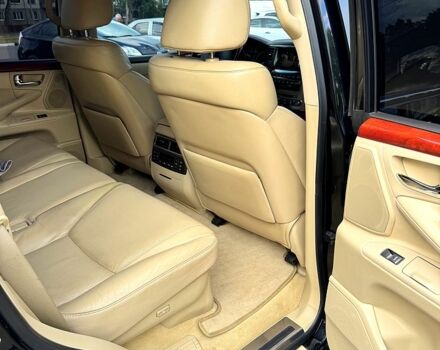 Лексус ЛХ, объемом двигателя 5.7 л и пробегом 300 тыс. км за 23999 $, фото 5 на Automoto.ua
