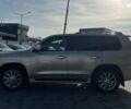 Лексус ЛХ, объемом двигателя 0 л и пробегом 359 тыс. км за 23500 $, фото 3 на Automoto.ua