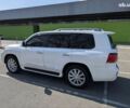 Лексус ЛХ, объемом двигателя 0 л и пробегом 264 тыс. км за 23700 $, фото 6 на Automoto.ua