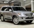 Лексус ЛХ, объемом двигателя 0 л и пробегом 351 тыс. км за 23000 $, фото 2 на Automoto.ua