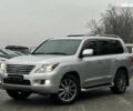 Лексус ЛХ, объемом двигателя 0 л и пробегом 259 тыс. км за 20990 $, фото 1 на Automoto.ua