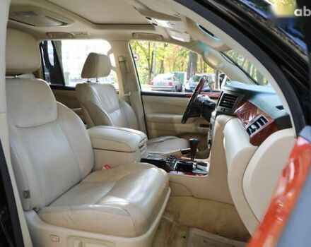 Лексус ЛХ, объемом двигателя 0 л и пробегом 263 тыс. км за 26500 $, фото 9 на Automoto.ua