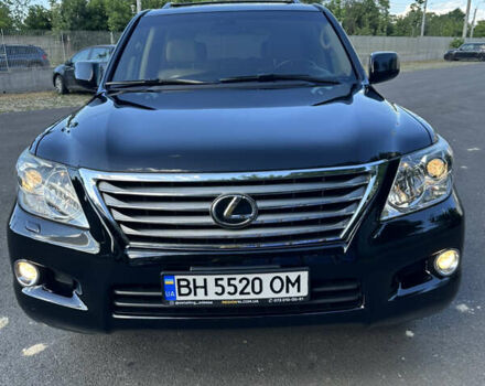 Лексус ЛХ, объемом двигателя 5.46 л и пробегом 150 тыс. км за 31000 $, фото 5 на Automoto.ua