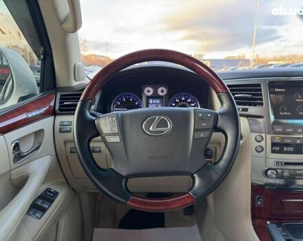 Лексус ЛХ, об'ємом двигуна 0 л та пробігом 208 тис. км за 24500 $, фото 15 на Automoto.ua