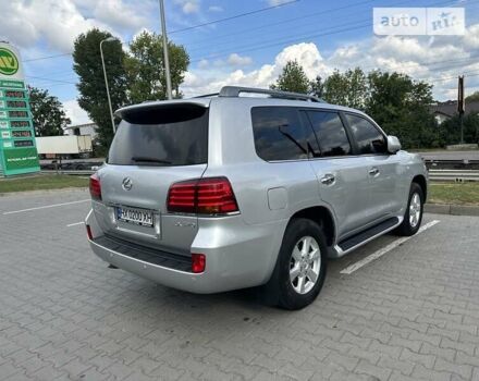 Лексус ЛХ, об'ємом двигуна 5.7 л та пробігом 237 тис. км за 33000 $, фото 5 на Automoto.ua