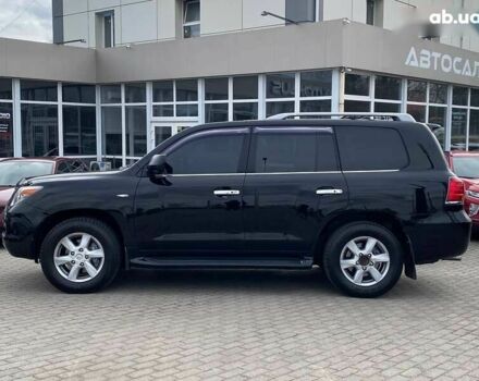Лексус ЛХ, объемом двигателя 0 л и пробегом 310 тыс. км за 27900 $, фото 4 на Automoto.ua