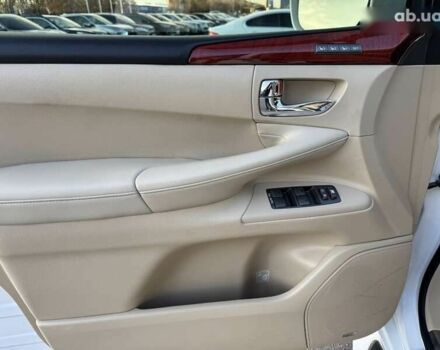 Лексус ЛХ, об'ємом двигуна 0 л та пробігом 208 тис. км за 24500 $, фото 9 на Automoto.ua