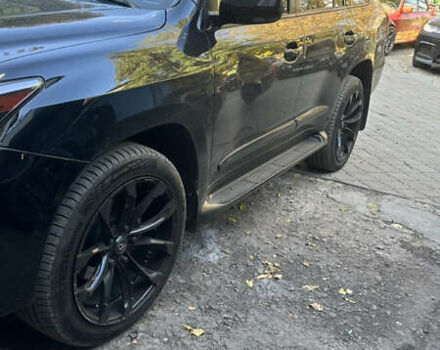 Лексус ЛХ, объемом двигателя 5.66 л и пробегом 218 тыс. км за 24499 $, фото 1 на Automoto.ua