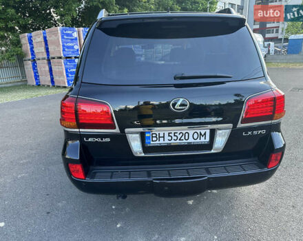 Лексус ЛХ, объемом двигателя 5.46 л и пробегом 150 тыс. км за 31000 $, фото 3 на Automoto.ua