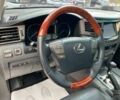 Лексус ЛХ, объемом двигателя 0 л и пробегом 310 тыс. км за 27900 $, фото 14 на Automoto.ua