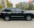 Лексус ЛХ, объемом двигателя 5.66 л и пробегом 200 тыс. км за 40000 $, фото 1 на Automoto.ua