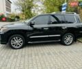 Лексус ЛХ, объемом двигателя 5.66 л и пробегом 200 тыс. км за 40000 $, фото 4 на Automoto.ua