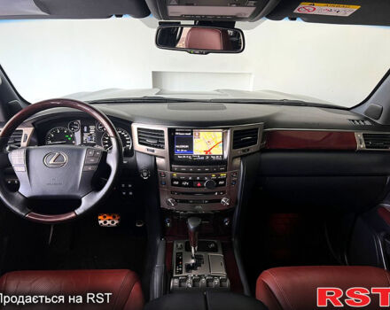 Лексус ЛХ, объемом двигателя 5.7 л и пробегом 197 тыс. км за 38500 $, фото 6 на Automoto.ua