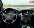 Лексус ЛХ, объемом двигателя 0 л и пробегом 240 тыс. км за 36000 $, фото 22 на Automoto.ua