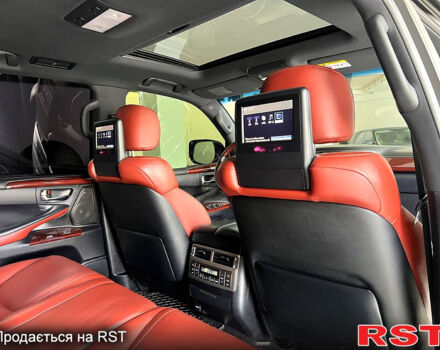 Лексус ЛХ, объемом двигателя 5.7 л и пробегом 197 тыс. км за 38500 $, фото 13 на Automoto.ua