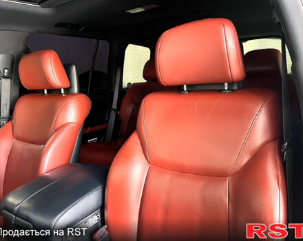 Лексус ЛХ, объемом двигателя 5.7 л и пробегом 197 тыс. км за 38500 $, фото 11 на Automoto.ua