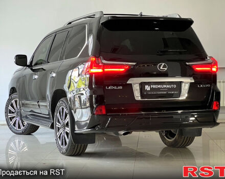 Лексус ЛХ, объемом двигателя 5.7 л и пробегом 197 тыс. км за 38500 $, фото 3 на Automoto.ua