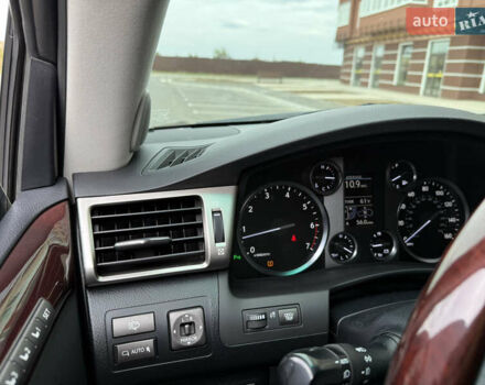 Лексус ЛХ, объемом двигателя 0 л и пробегом 240 тыс. км за 36000 $, фото 24 на Automoto.ua