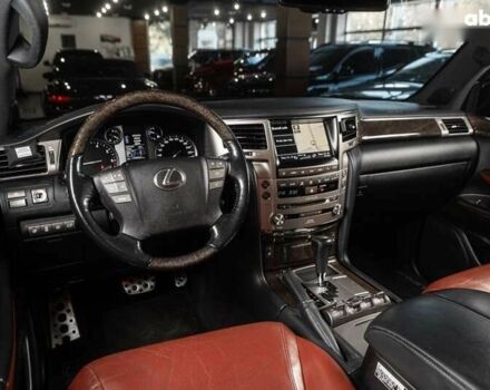 Лексус ЛХ, об'ємом двигуна 5.7 л та пробігом 199 тис. км за 41900 $, фото 21 на Automoto.ua