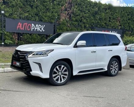 Лексус ЛХ, объемом двигателя 4.5 л и пробегом 208 тыс. км за 52200 $, фото 1 на Automoto.ua