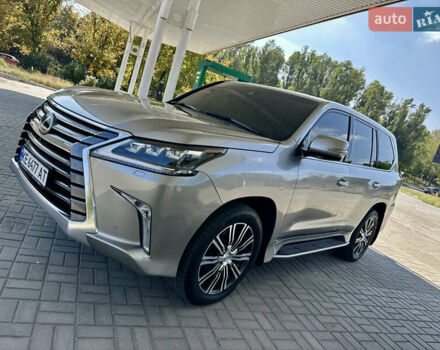 Лексус ЛХ, объемом двигателя 4.46 л и пробегом 110 тыс. км за 63999 $, фото 9 на Automoto.ua