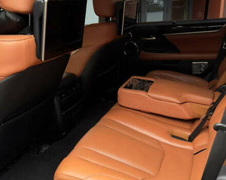 Лексус ЛХ, объемом двигателя 5.7 л и пробегом 168 тыс. км за 62800 $, фото 6 на Automoto.ua