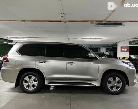 Лексус ЛХ, об'ємом двигуна 4.5 л та пробігом 152 тис. км за 58500 $, фото 9 на Automoto.ua