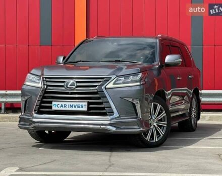 Лексус ЛХ, объемом двигателя 5.7 л и пробегом 128 тыс. км за 62000 $, фото 3 на Automoto.ua