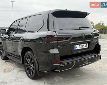 Лексус ЛХ, объемом двигателя 4.46 л и пробегом 100 тыс. км за 67000 $, фото 5 на Automoto.ua
