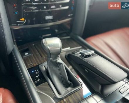 Лексус ЛХ, объемом двигателя 5.7 л и пробегом 128 тыс. км за 62000 $, фото 15 на Automoto.ua